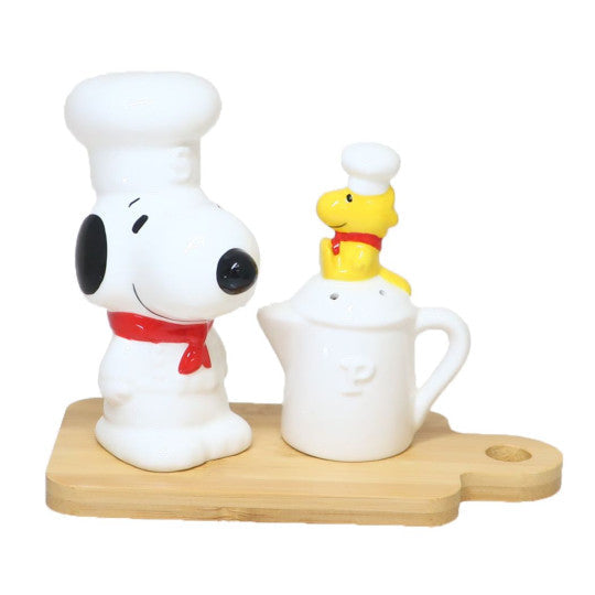 SNOOPY Ceramic Salt & Pepper Container - Snoopy