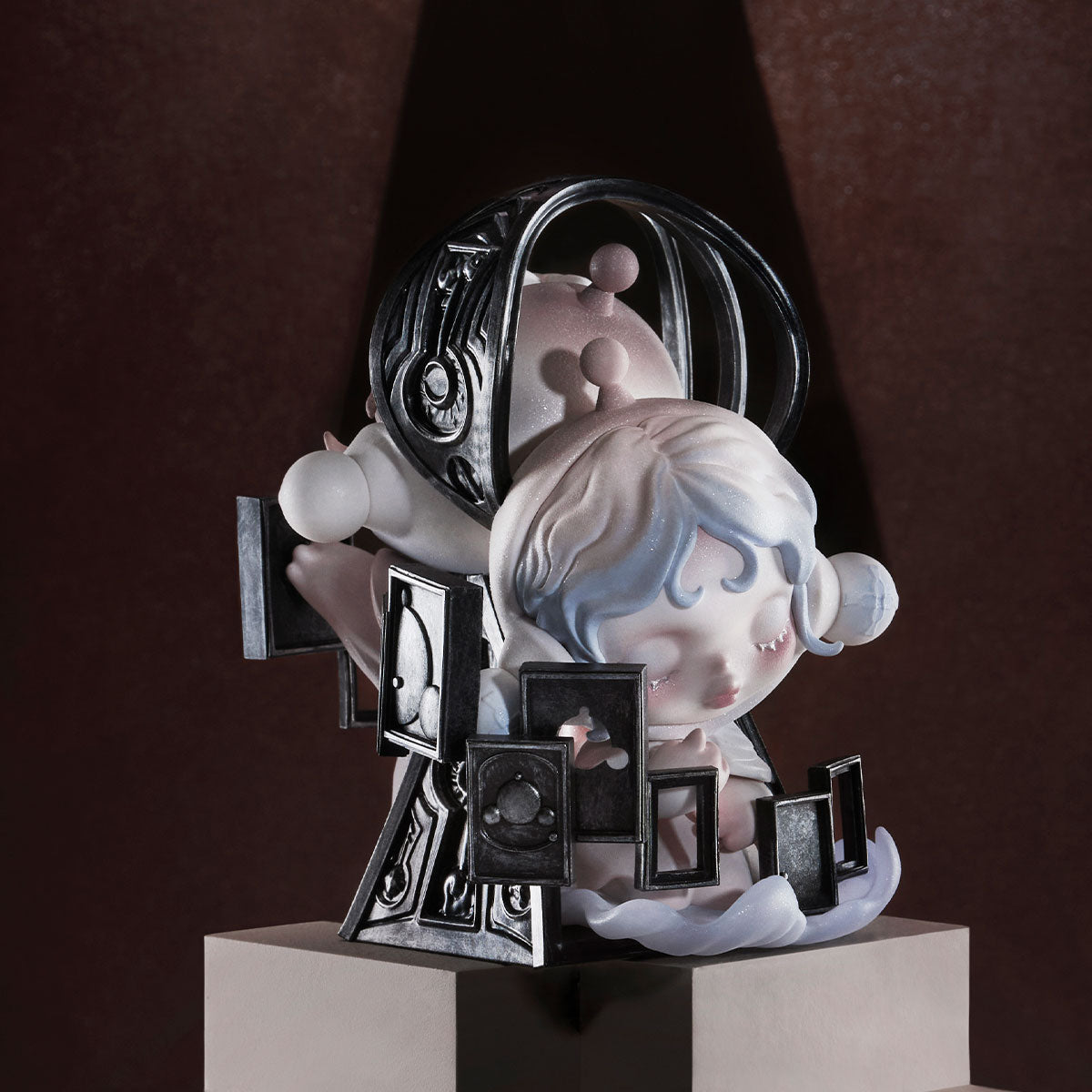 POPMART SKULLPANDA The Paradox Series Figures – MikuMiku