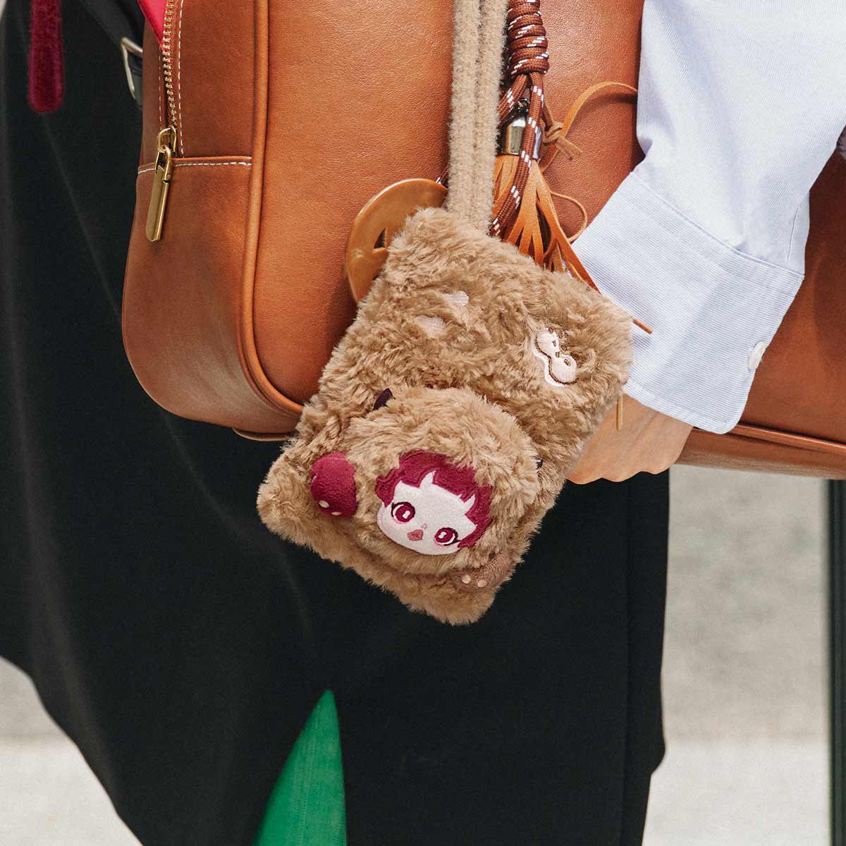 POPMART SKULLPANDA You Found MeSeries Plush Mini Bag