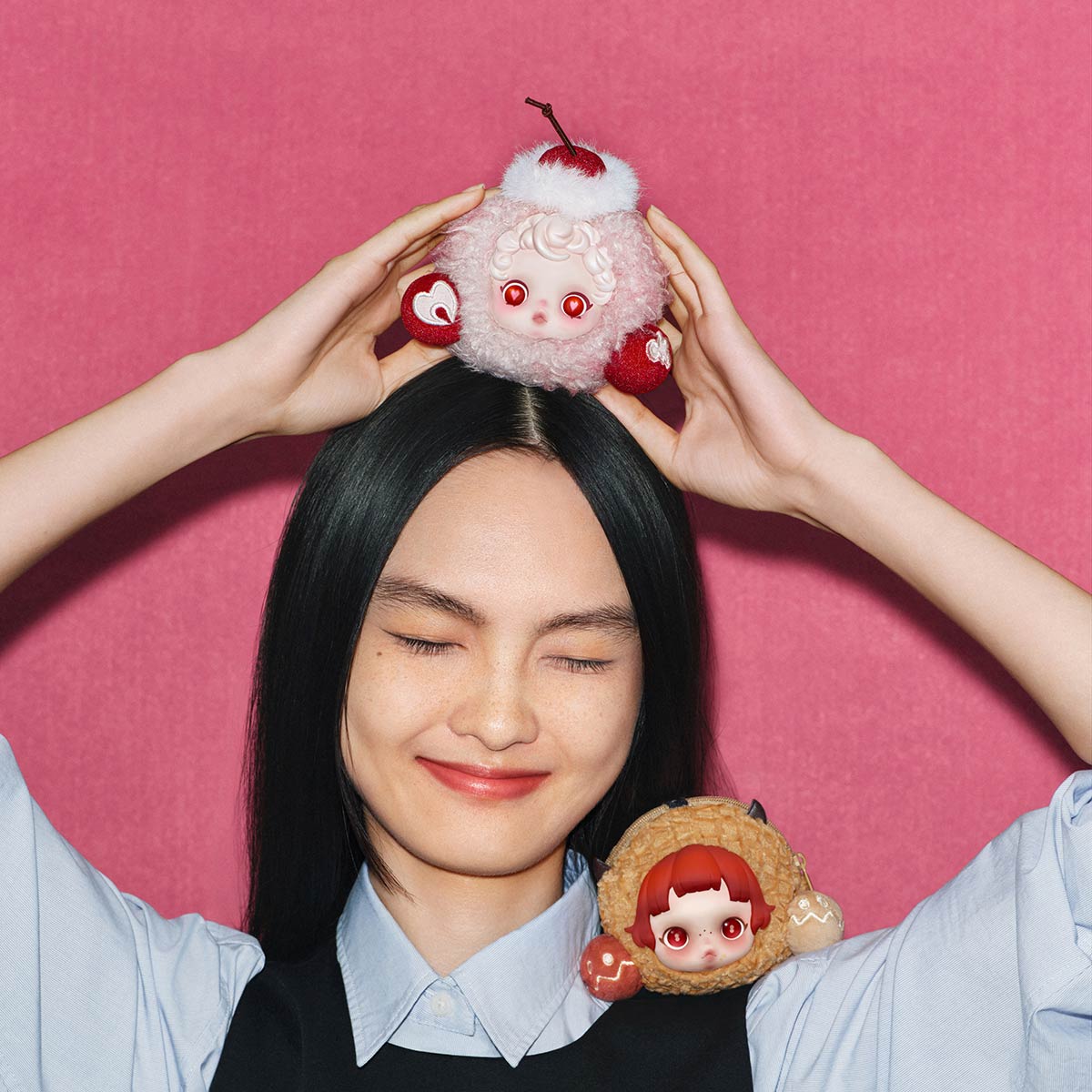 POPMART SKULLPANDA You Found MeSeries Earphone Bag-Pranky Peanut