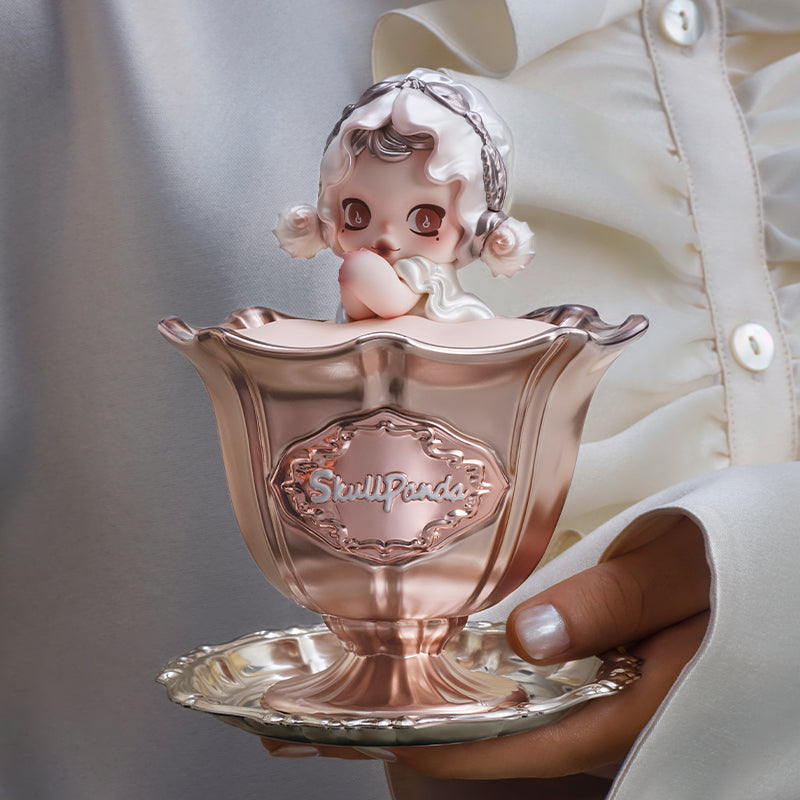 POP MART SKULLPANDA The Feast Begins Series Scented Candle