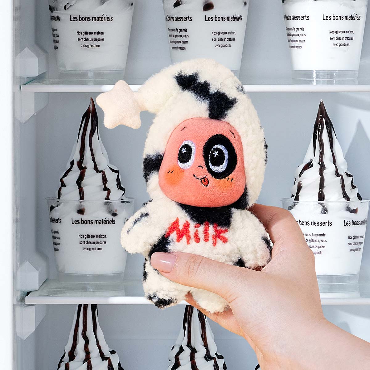 POP MART MOON GELATO Series-Milk Pudding Plush
Blister Pack